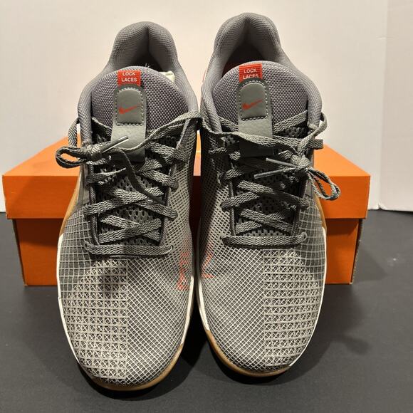 Size 9.5M/11W-Nike Metcon 8 \'Flat Pewter\' DO9328-005 BRAND NEW W OG BOX main image 9